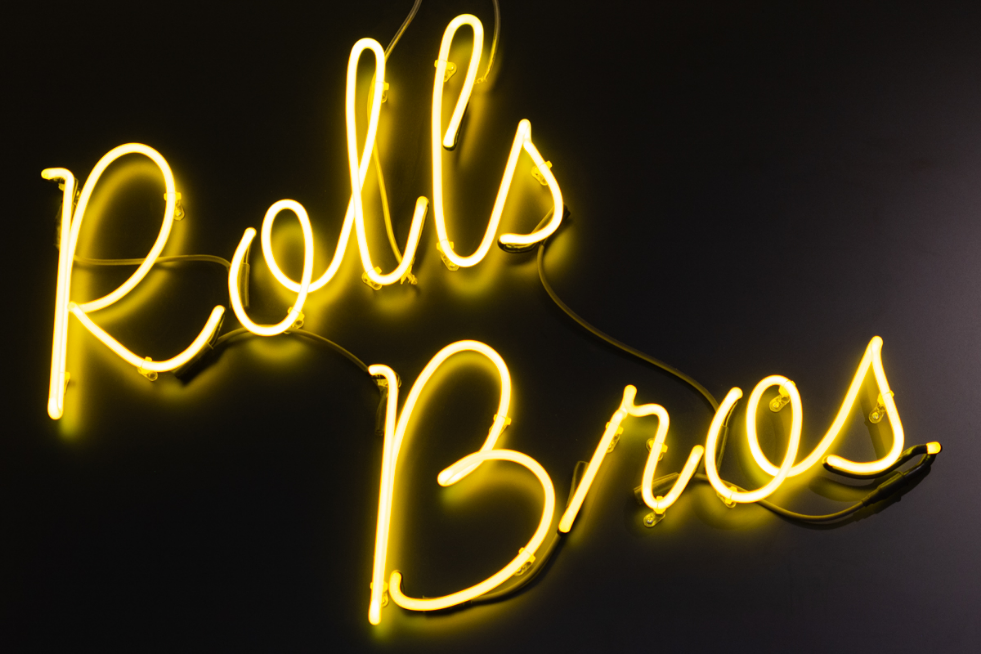 Rolls Bros: Rolled ice cream